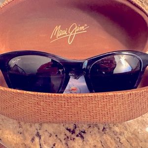Maui Jim Sunglasses.  I perfect condition